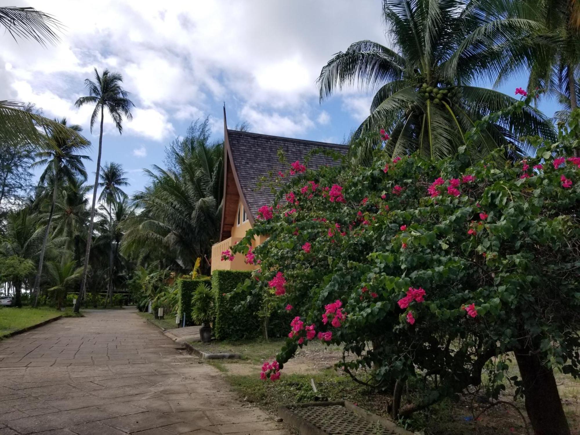 White Dragon Sea View Villa Koh Chang Exterior photo